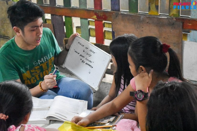 AFTER SCHOOL PROGRAMENGLISH TIME! (LESSON 1) Project PEARLS